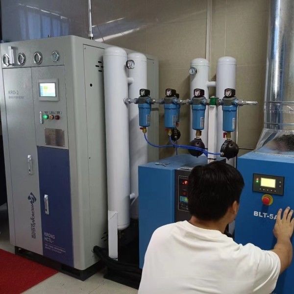Mini Mobile Type Medical Air Separation Oxygen Machine With ISO13485